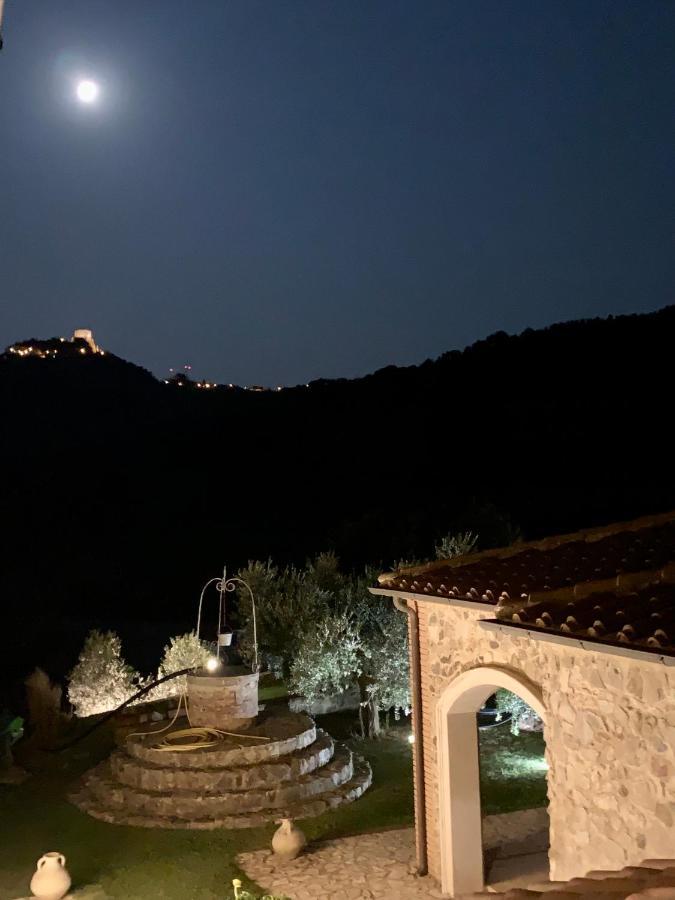 Podere Le Mulina Кастільйоне-д'Орчія Екстер'єр фото